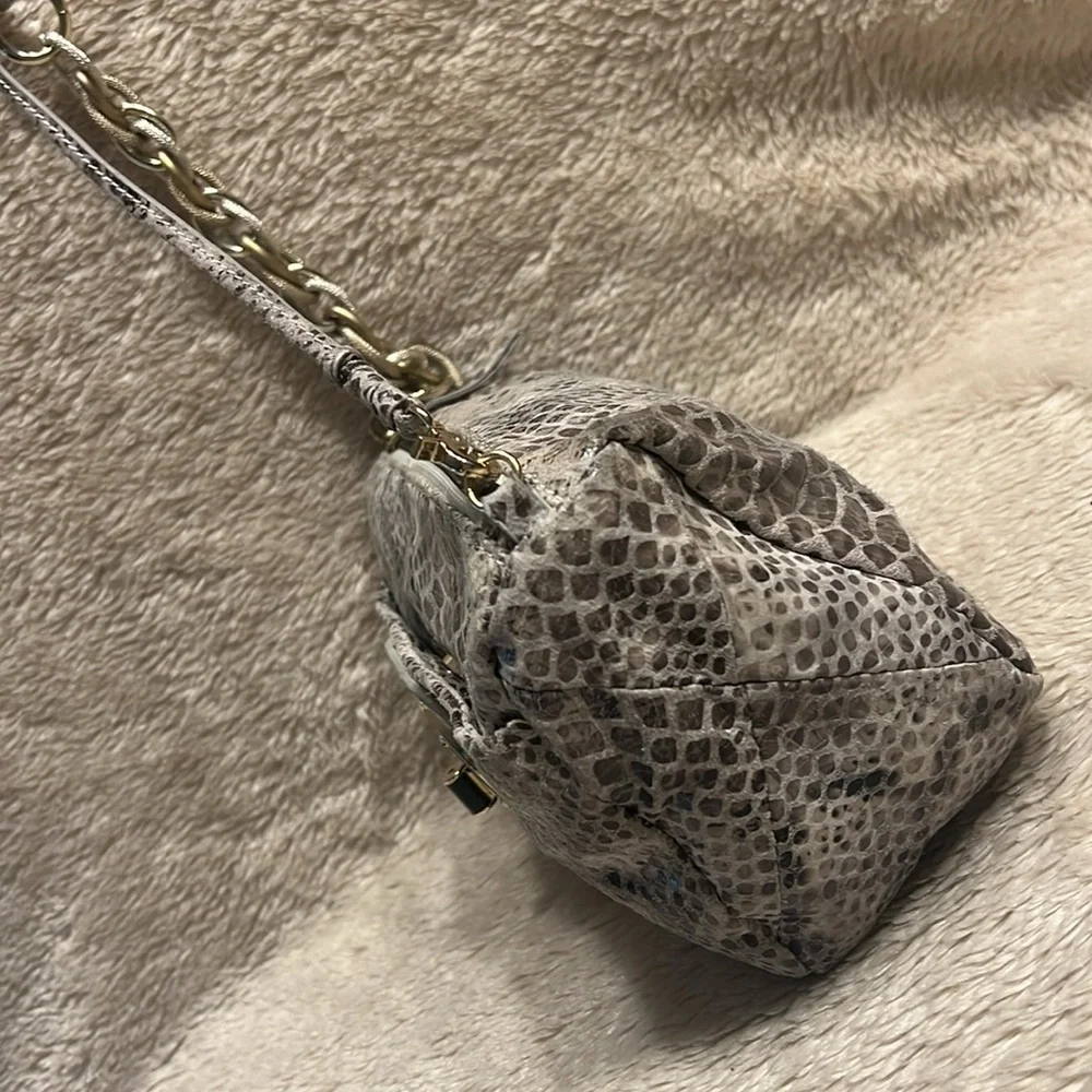 ELLIOTT LUCCA Sintra Snakeskin Print Purse - Picture 10 of 17